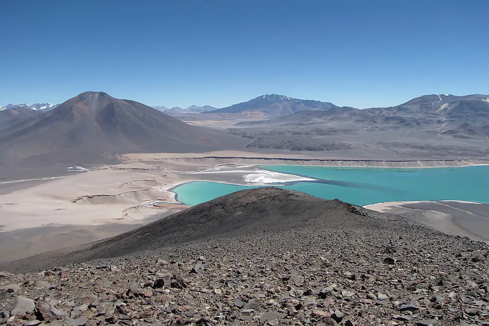Laguna Verde view while climbing Mulas Muertas (4320945984)