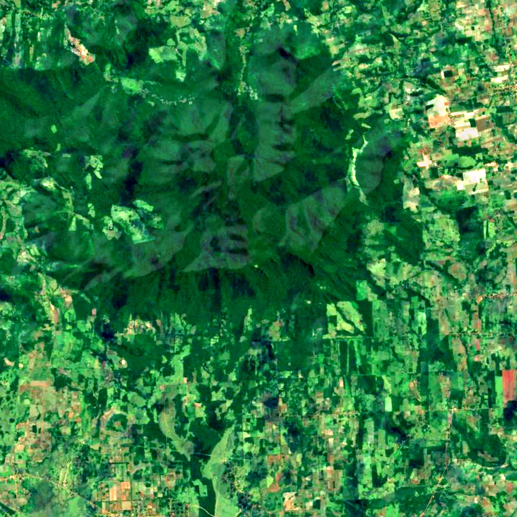 Cerro Tres Kandú seen from above (Sentinel-2)