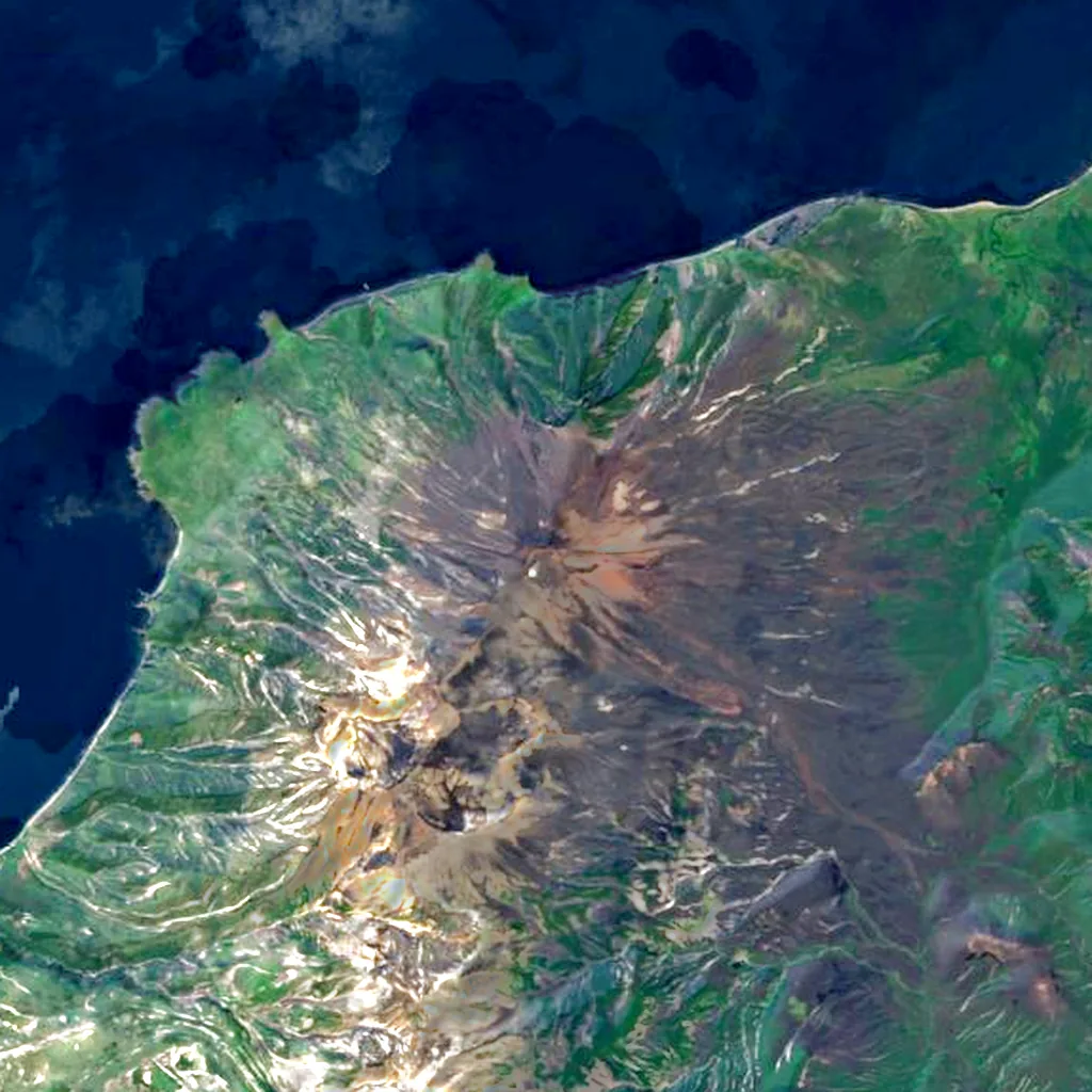 Chikurachki seen from above (Sentinel-2)