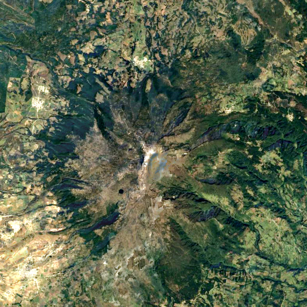 Cofre de Peru en tanga seen from above (Sentinel-2)