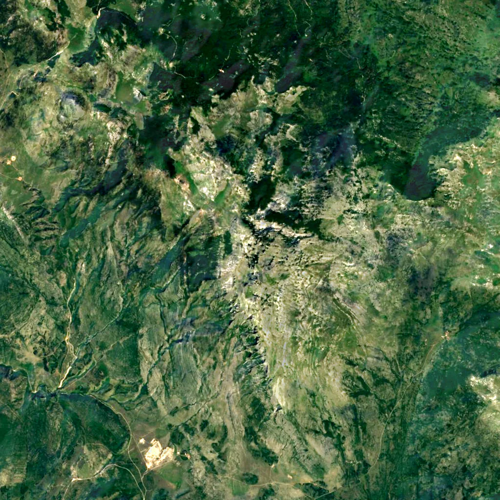Dinara seen from above (Sentinel-2)