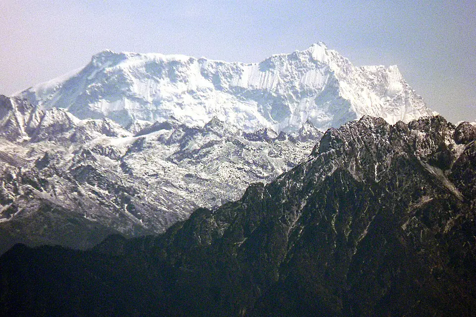 082 - Gangkar Puensum - 7,570m (Dochula pass) (4677022812) (3to4)
