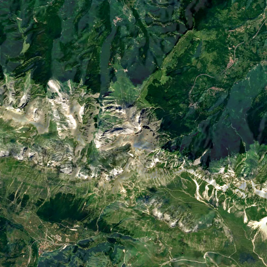 Gran Sasso d'Italia seen from above (Sentinel-2)