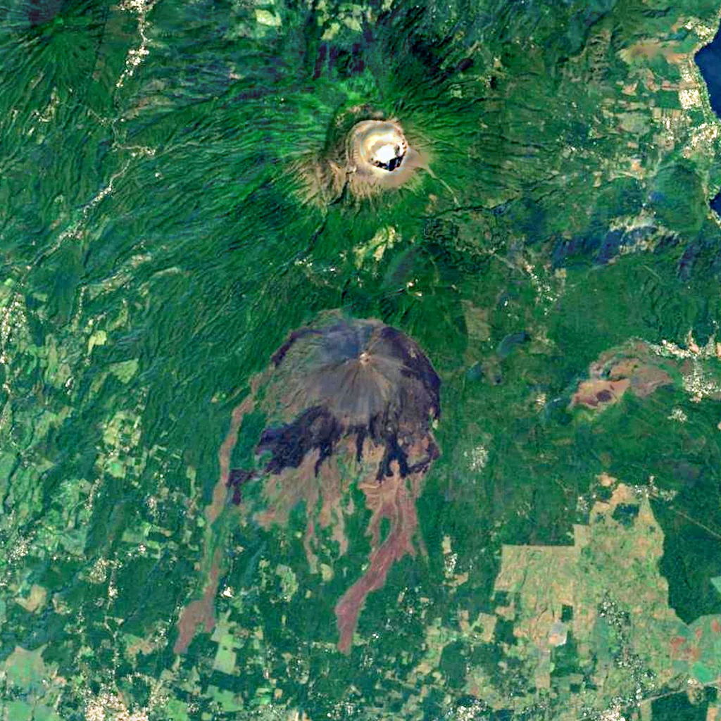 Izalco seen from above (Sentinel-2)