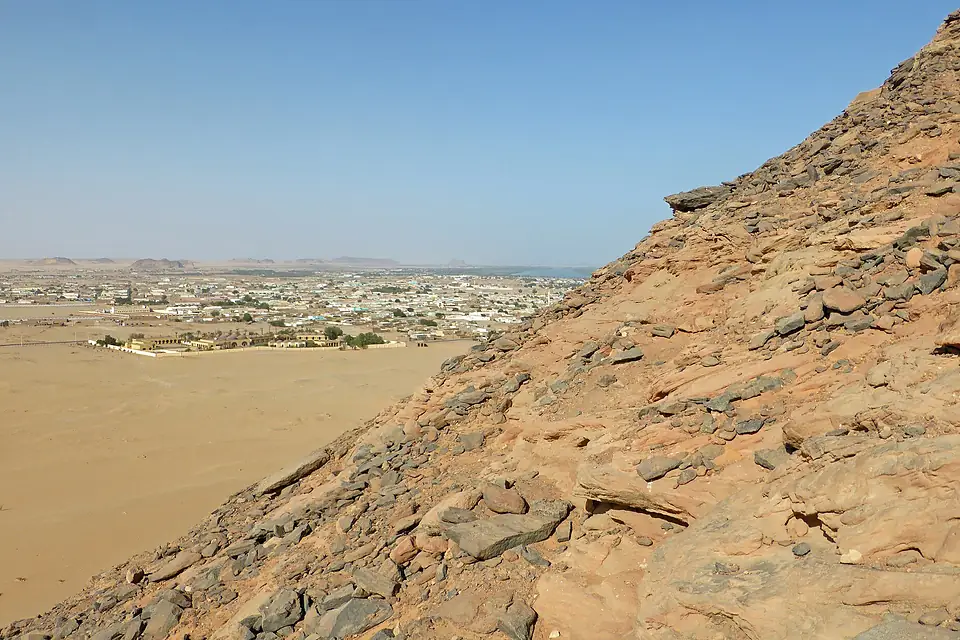 View from Jebel Bakral (1) (34067986682)