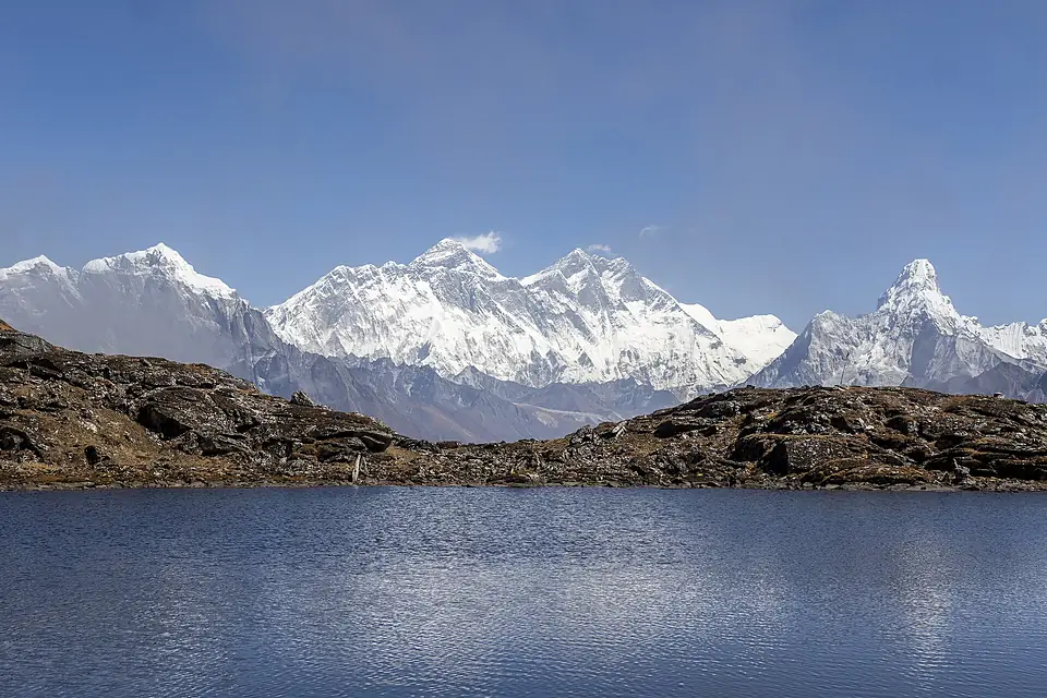 Exploring the mystical allure of this enchanting lake nestled amidst towering peaks!