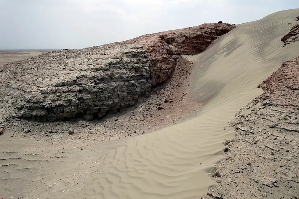 Larsa Ziggurat (30897923765)