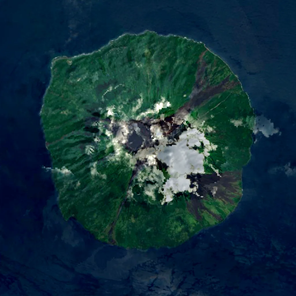Manam seen from above (Sentinel-2)