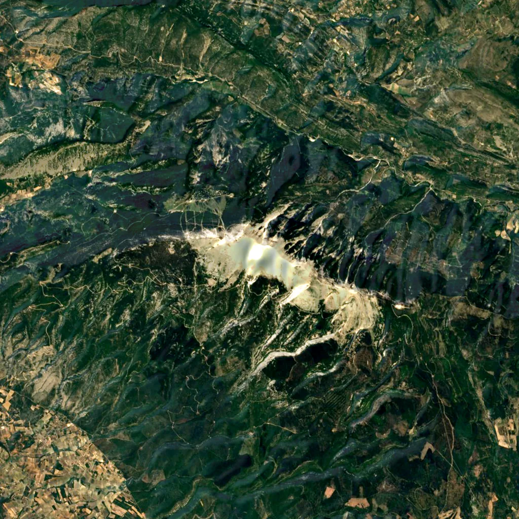 Mont Ventoux seen from above (Sentinel-2)
