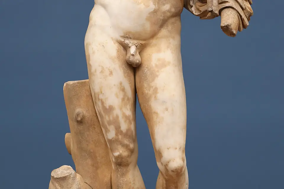 Antica roma, statua di meleagro, in marmo, da monteccassino, I secolo dc da orig. greco del 340 ac ca, IN 1562
