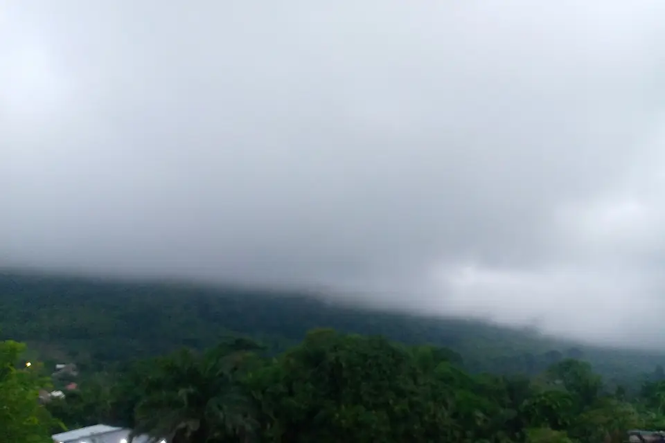 Fog on mountain 01