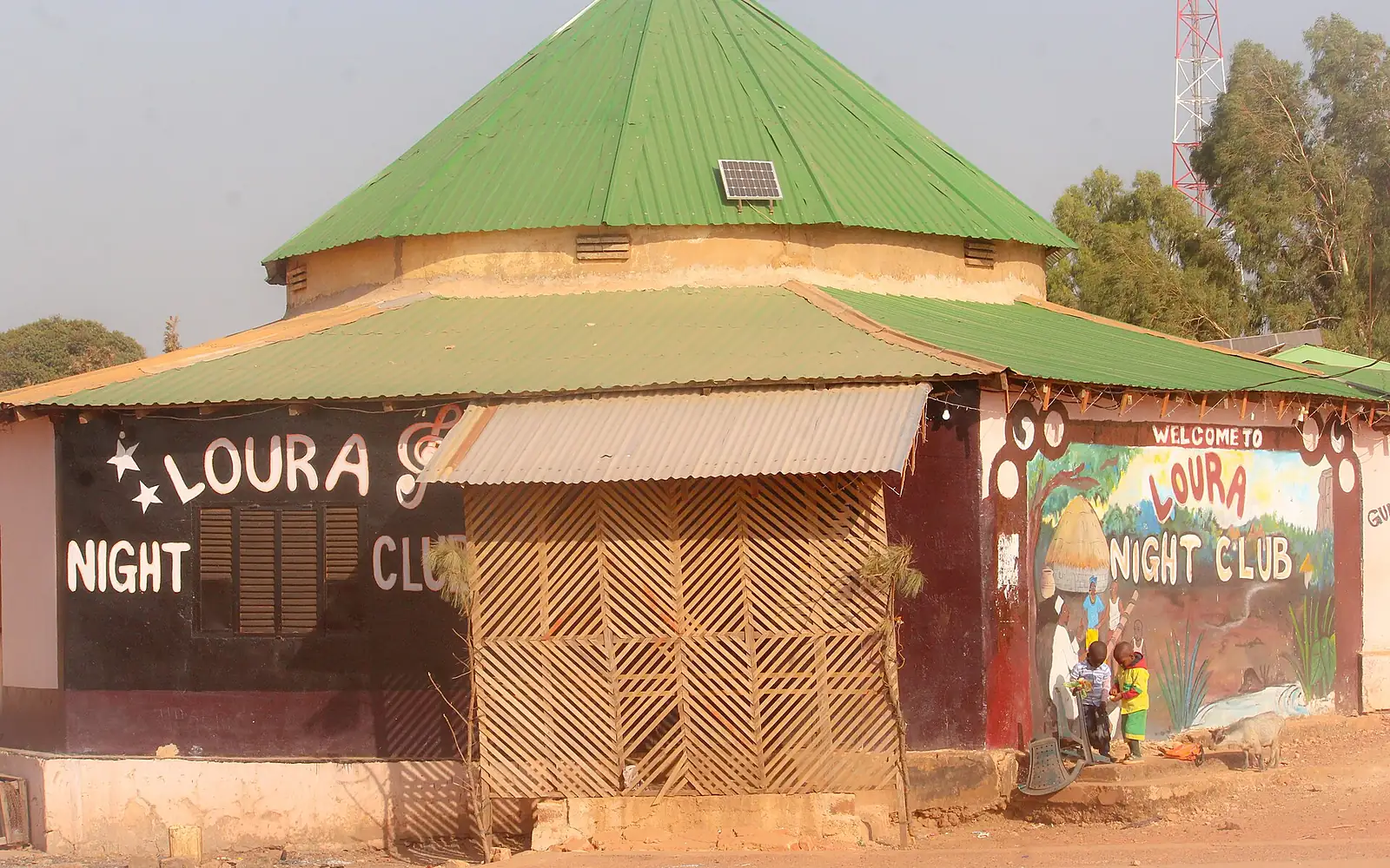 Night Club Loura