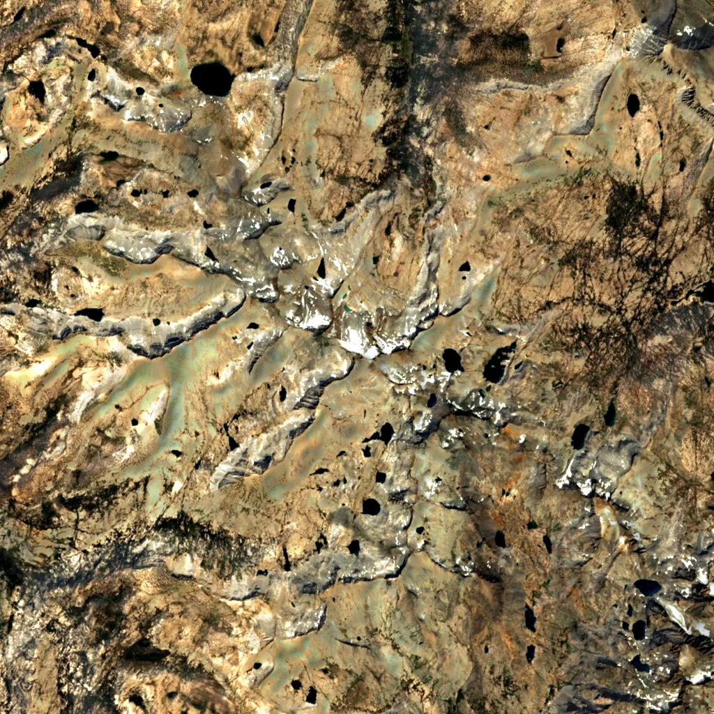 Mount Lyell seen from above (Sentinel-2)