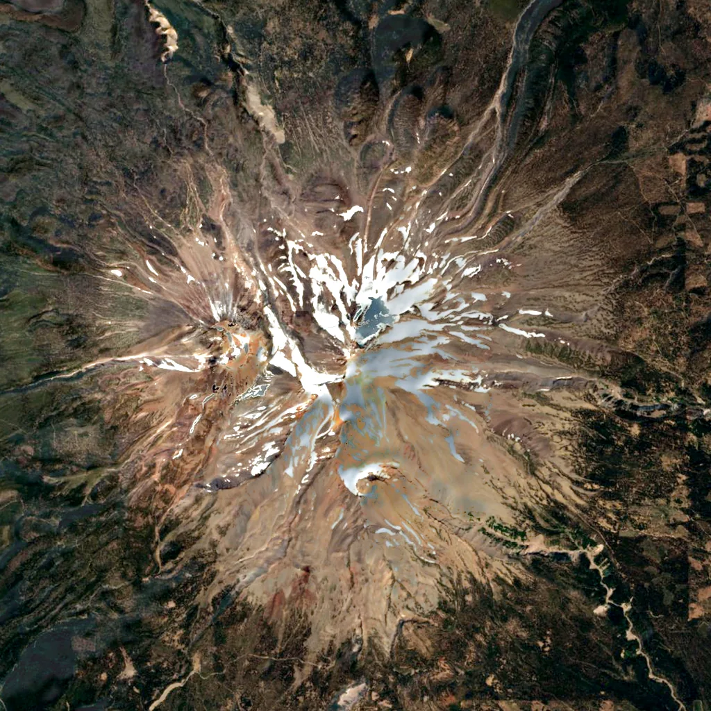Mount Shasta seen from above (Sentinel-2)