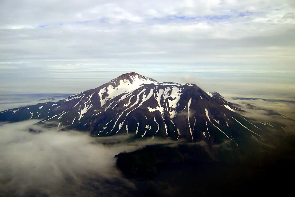 Mount Vsevidof aerial