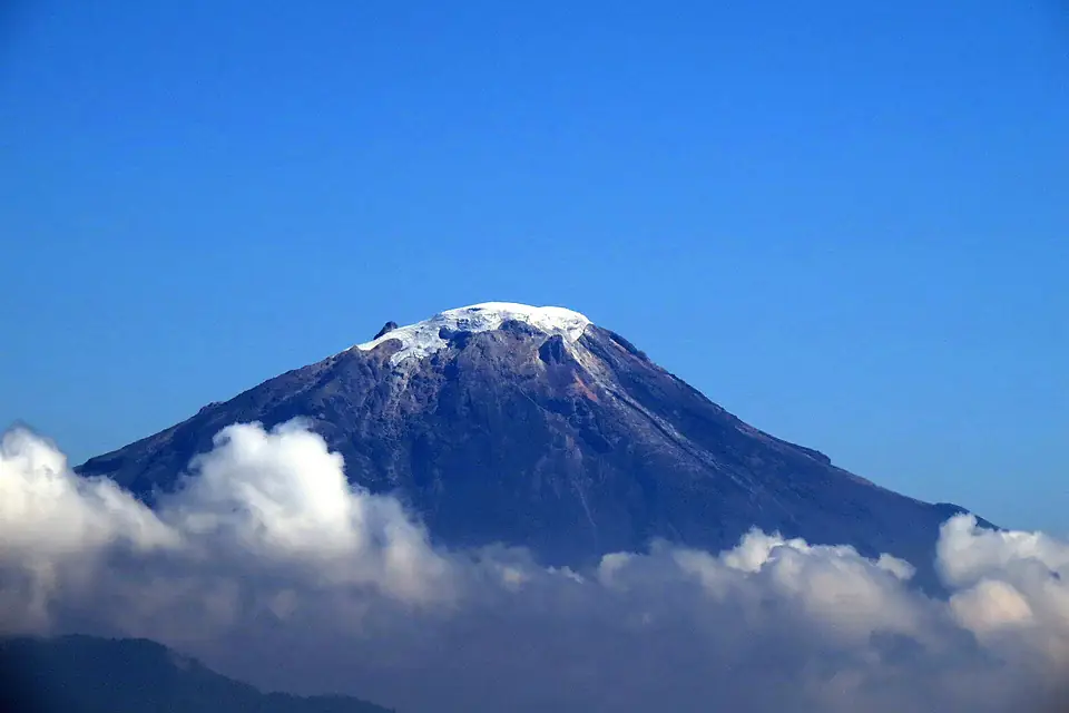 Nevado del Tolima (27612062997)