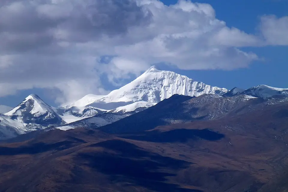 7,191m Mt, Noijin Kangsang Yamdrok Tso Tibet China 西藏 羊卓雍湖 宁金抗沙峰 - panoramio