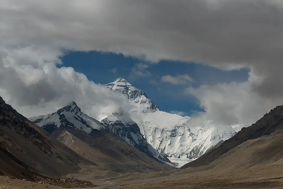 Mount Everest , Tibet - panoramio (1)