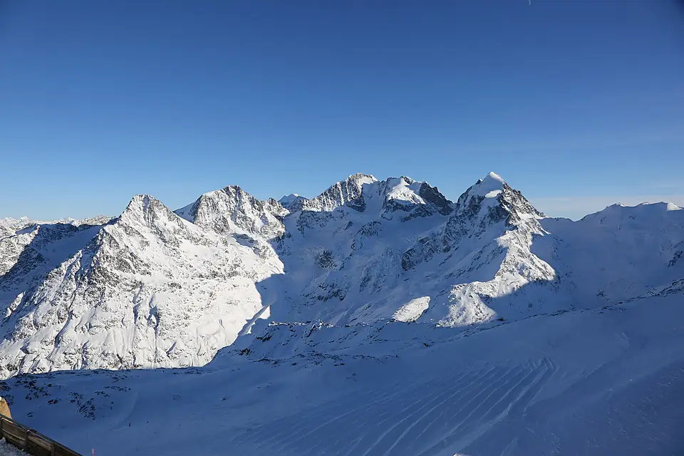 Bernina mountain range from Piz Corvatsch station