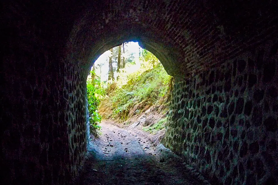2do Tunnel abandonado del ferrocarril San Rafael Atlixco en el Popocatépetl