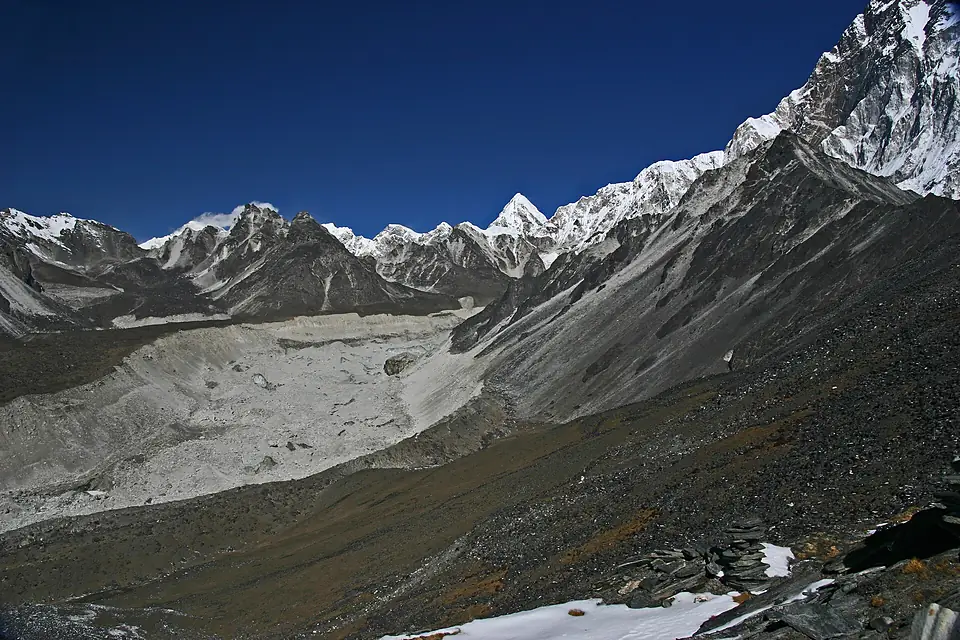 Chhukung Ri-186-Nuptse-Gletscher-2007-gje