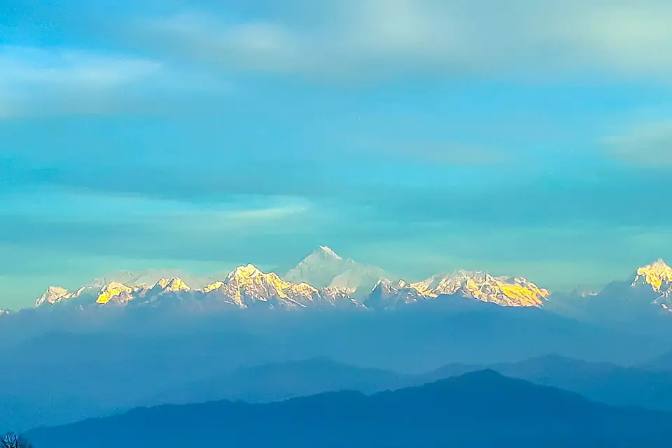 EARLY MORNING KANCHENJHUNGA VIEW