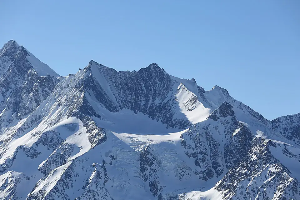 Lenzspitze and Nadelhorn with Dom to the left