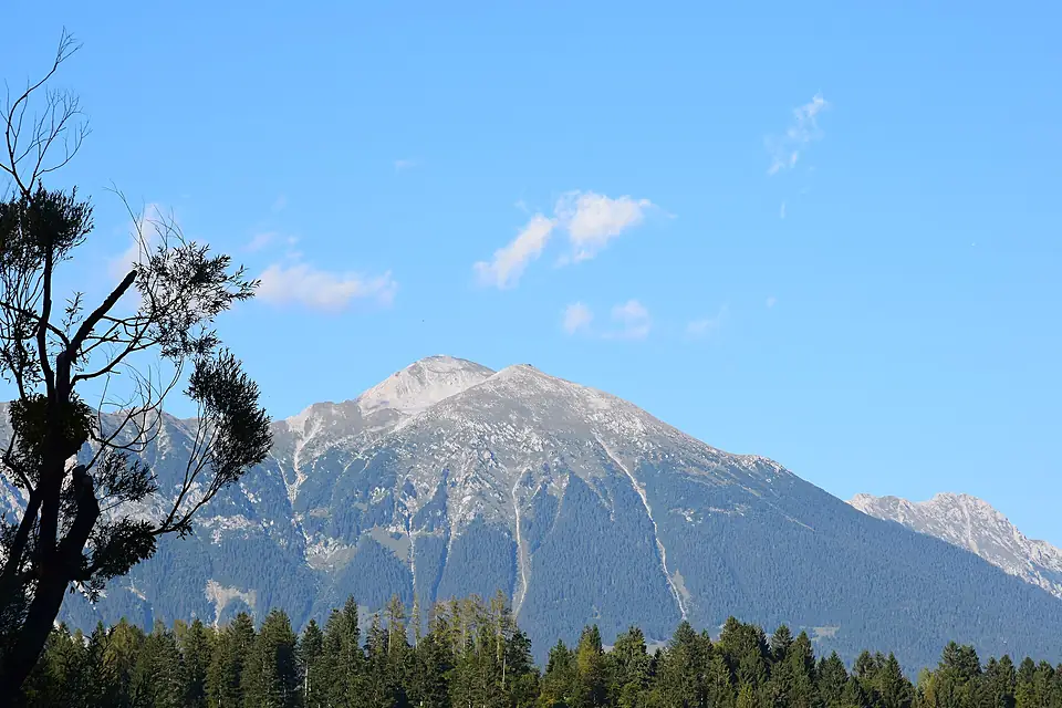 Alpine View (15677265038)