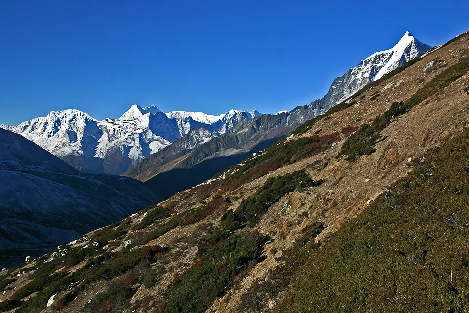 Chhukung Ri-102-Berge-Aufstieg-2007-gje