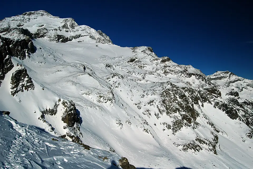 Monte Rosa with P.Vincent m.4215